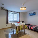 Spacieux Studio A Biarritz, Proche Commerces Et Plage - Fr-1-3-541