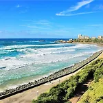Studio Moderne 2* Avec Balcon, Parking, Wi-Fi - Quartier Larochefoucauld A Biarritz - Fr-1-3-487