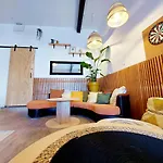 Coast - Utopy Hostel
