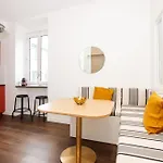 Bel appartement, offrant calme et luminosité, proche Côte des Basques