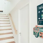 Mimosa Keyweek Downtown Apartment