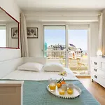 Studio Bellevue Clemenceau By Interhome