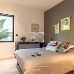 Easy Cles - Villa 5 Bedrooms Heated Pool Ac