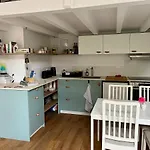 Studio 3 Personnes Avec Terrasse 50 M De La Grande Plage Biarritz Surf