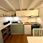 Studio 3 Personnes Avec Terrasse 50 M De La Grande Plage Biarritz Surf