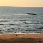 Biarritz - High-End - Balcony View - Beach - Comfort -Pool