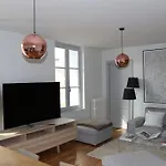 14 Broquedis Suites