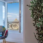 Imperial Apartment In The Center Of Biarritz Close To The Beach