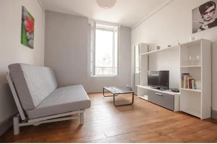 Appartement Charmant Dans Le Centre De Biarritz Dan 3Eme Etage
