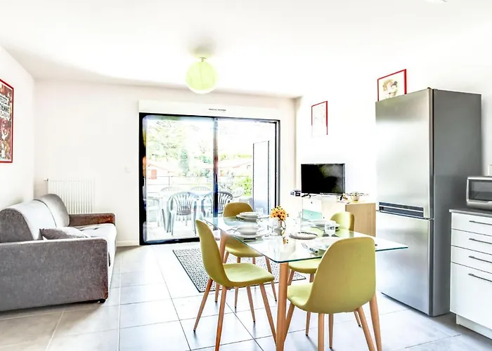 Apartment Les Jardins D\'Arosta By Interhome