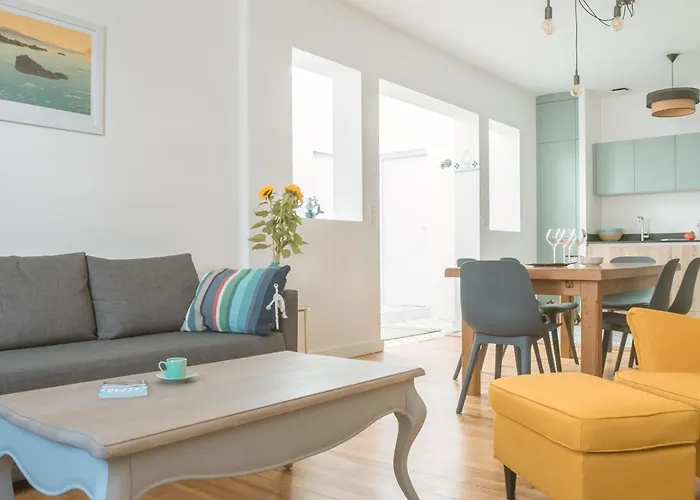 Mimosa Keyweek Downtown Apartment
