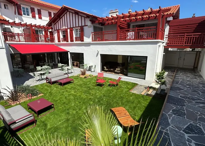 Hotel Kemaris