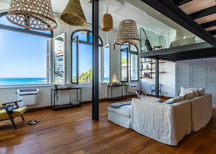 Easy Clés- Lovely Loft in front of the Port Vieux beach - Parking