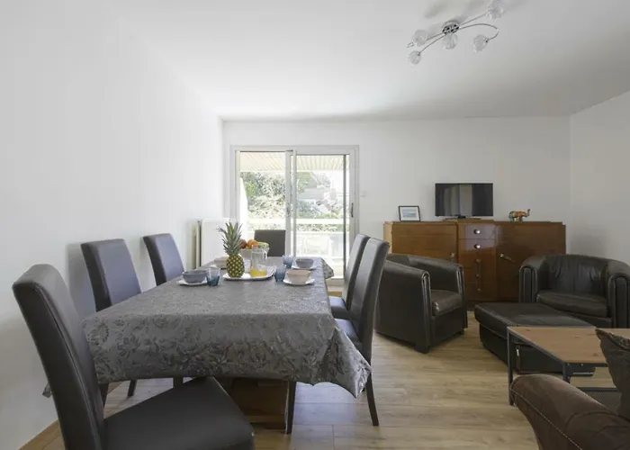 Charming Flat In The Heart Of Biarritz