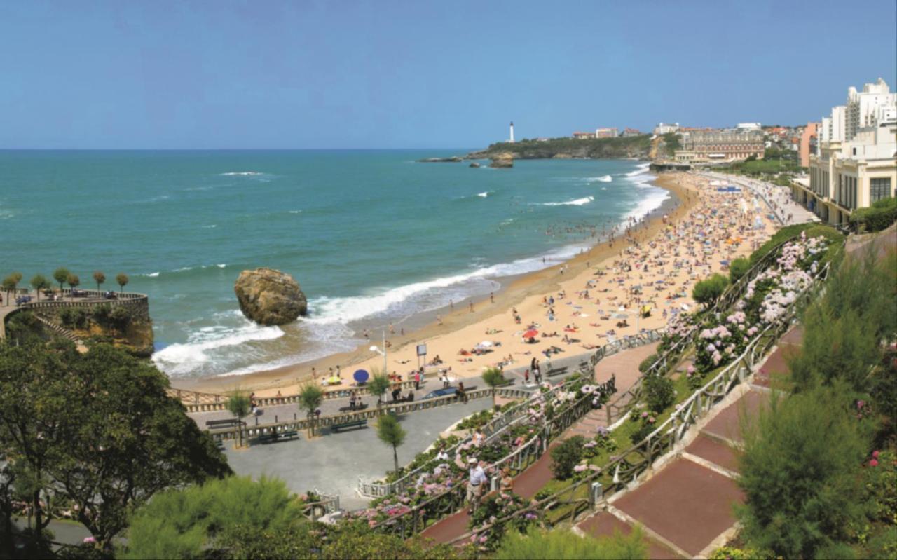 Aparthotel Pierre & Premium Haguna 4*