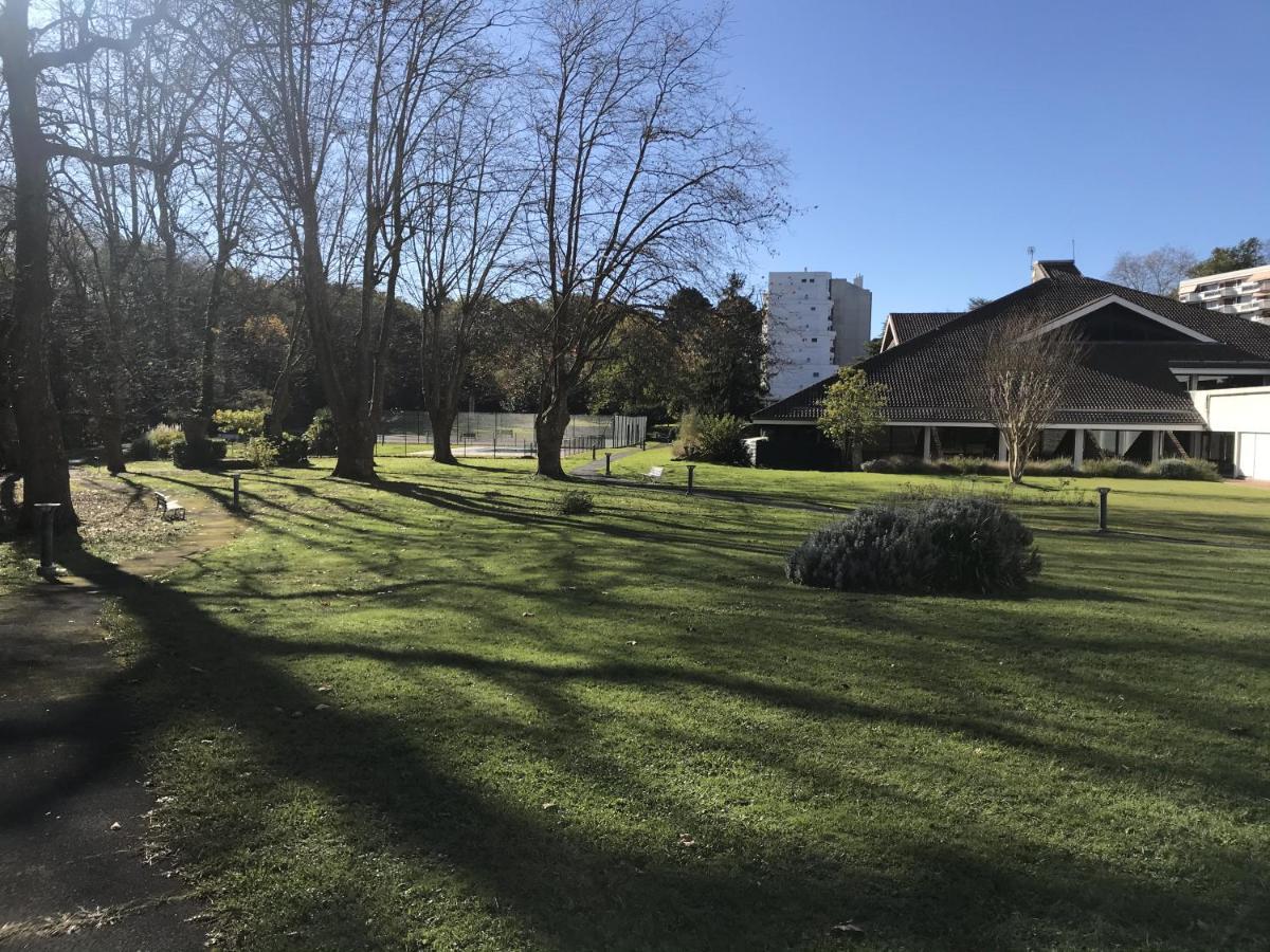 T2 De 36 M2 A Avec Piscine, Fitness, Tennis Et Parc *