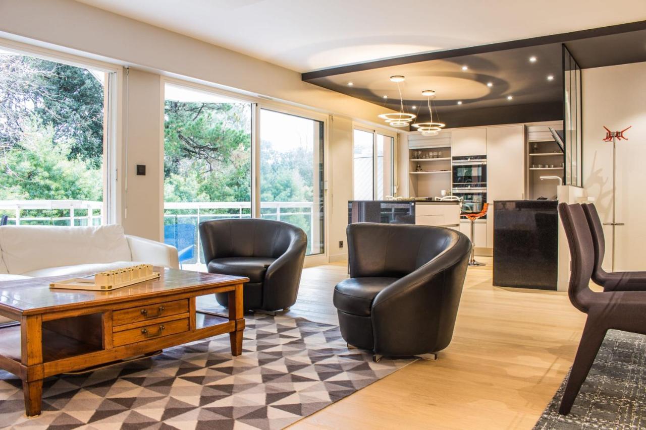 Guestready - Spacious Apt With Terrace Pools Apartment *