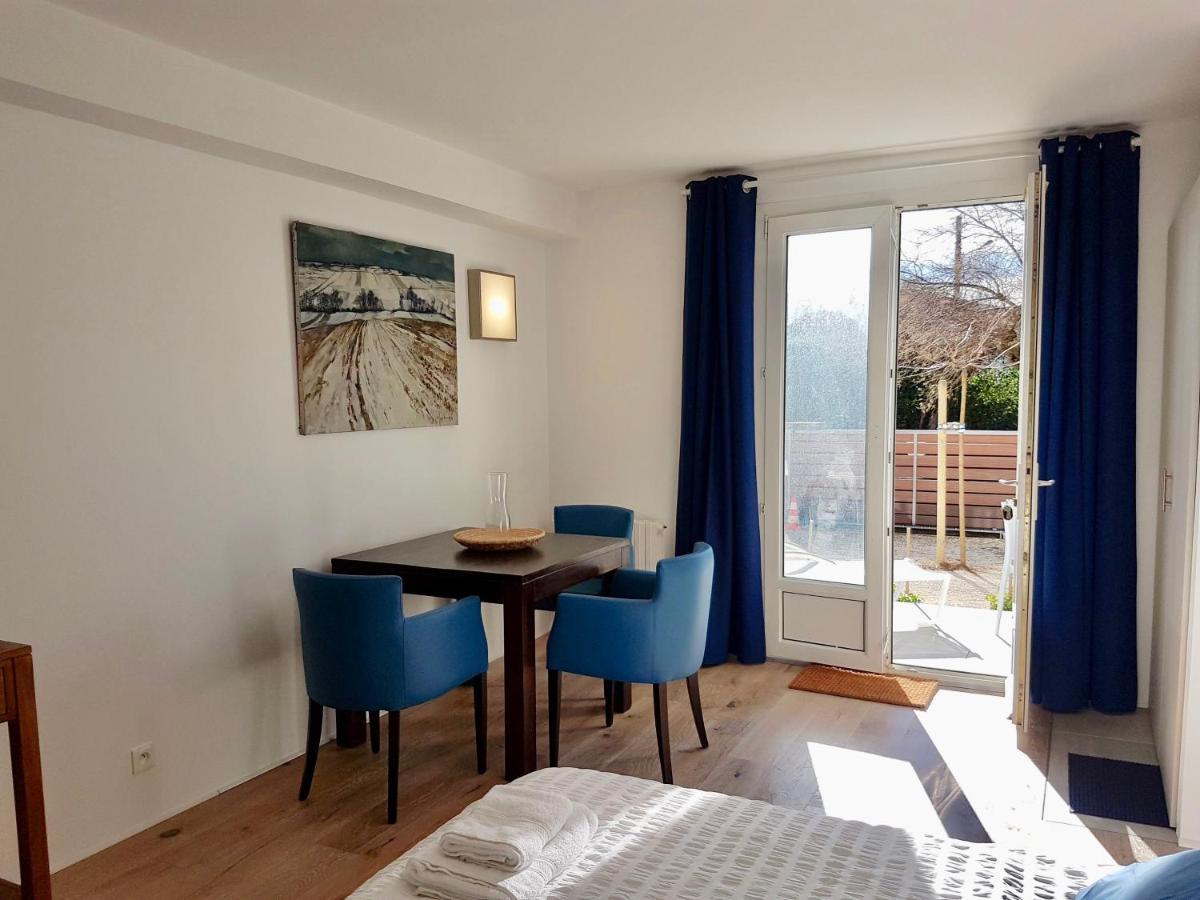 La Maison De La Cote Et Apartment