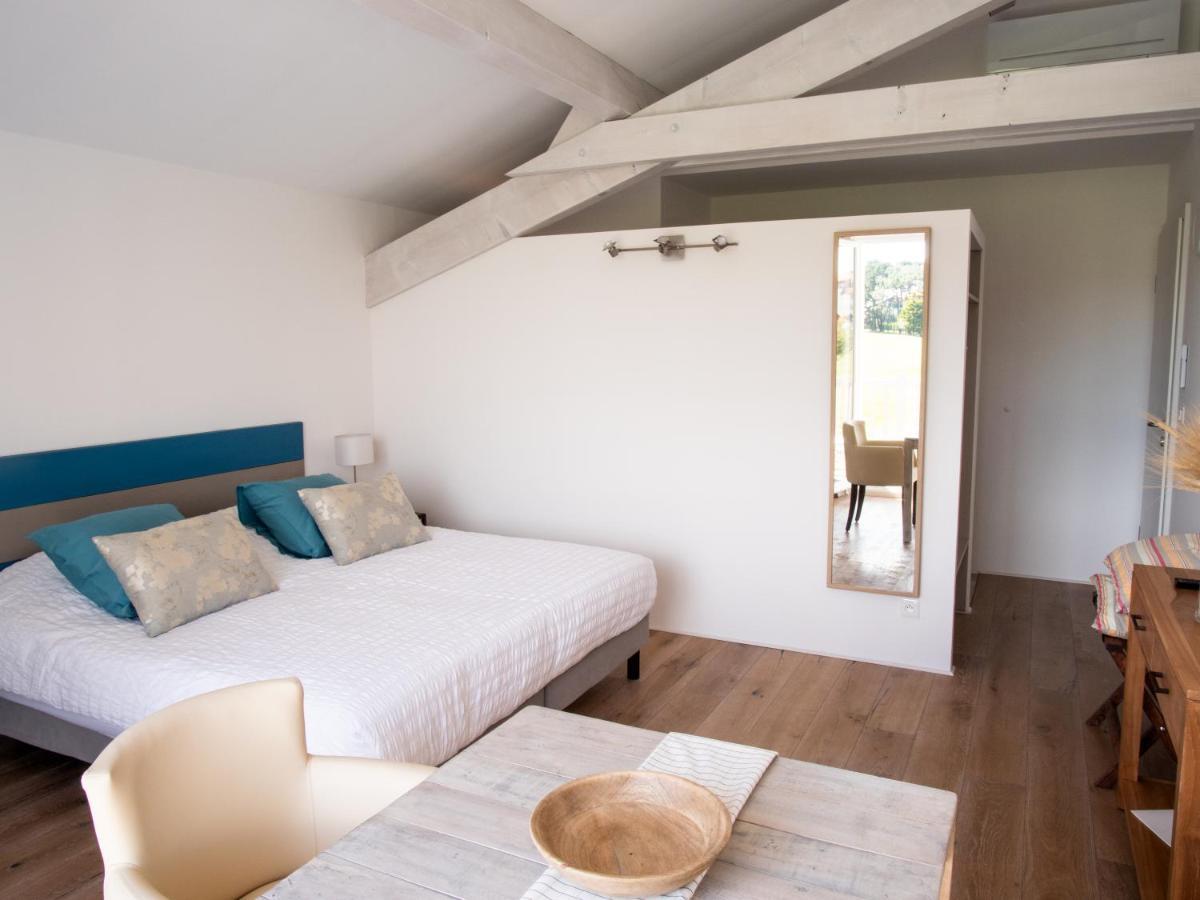 La Maison De La Cote Et Apartment