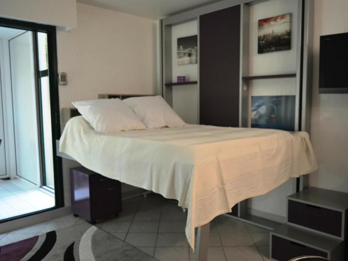 Biarritz, 1 Pièce, 4 Personnes - Fr-1-248-34 *