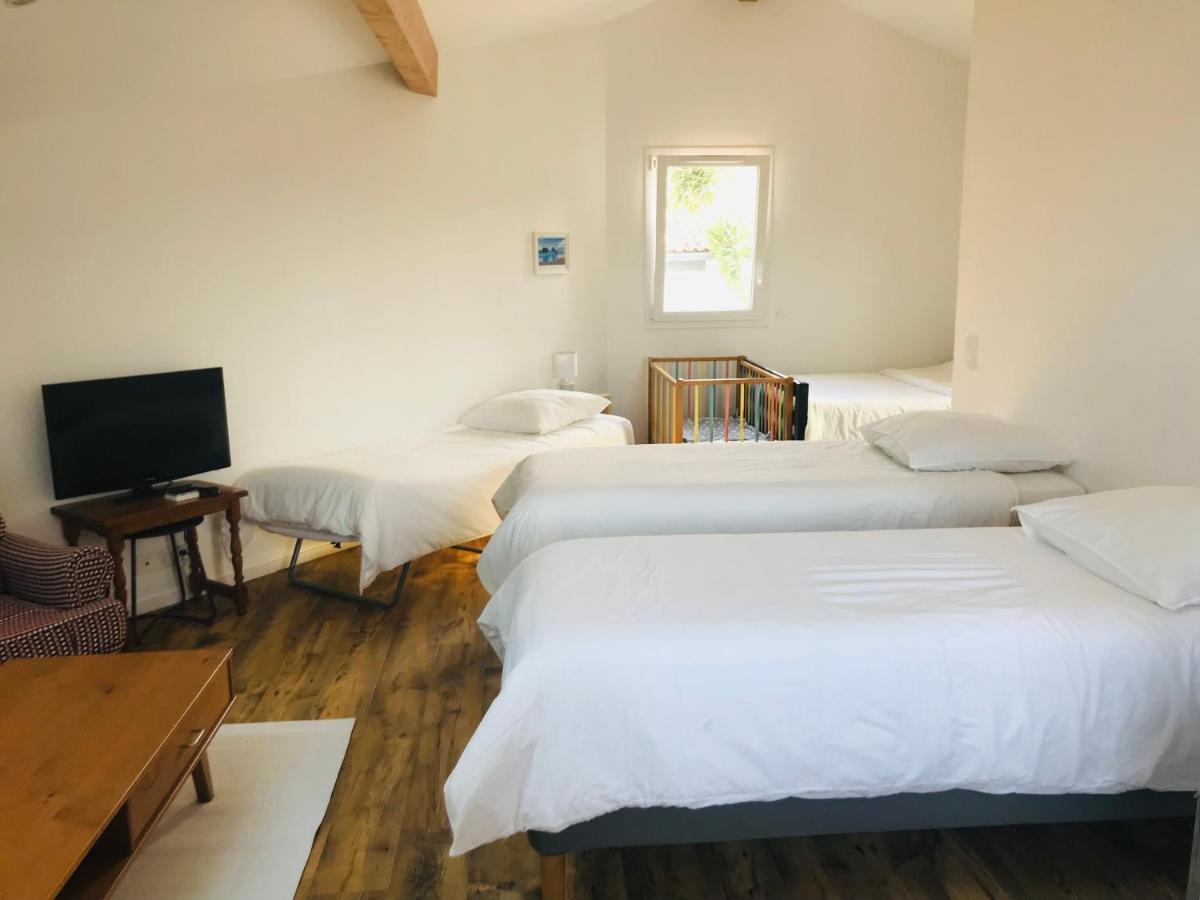 Guest house Etxean *