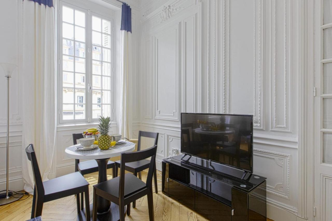 Charming Studio In Typical - - Welkeys *