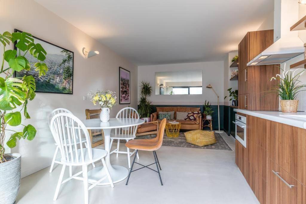 T3 Centre Proche Avec Parking Privatif Appartement *