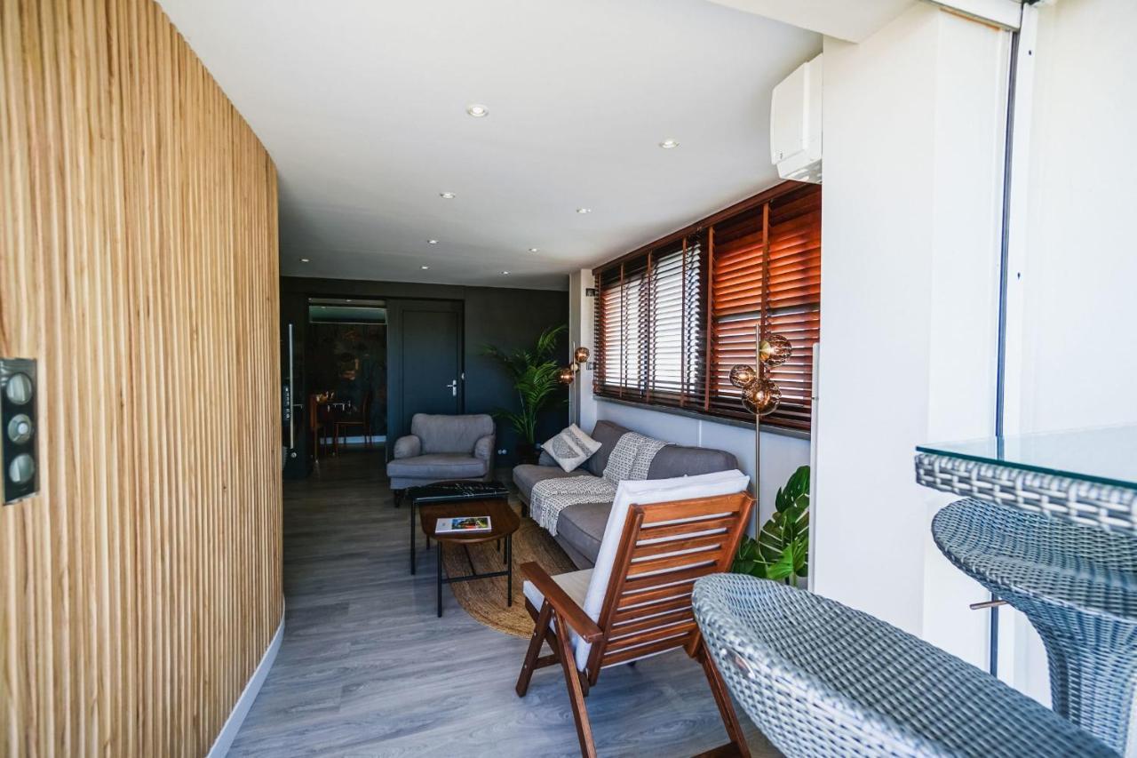 Apartment Cleo Keyweek With Terrace Sea Views Swimming Pool *