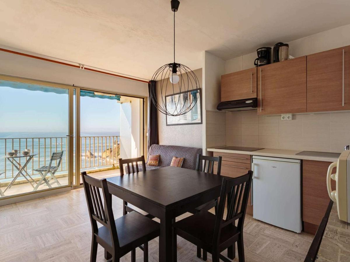 Apartment Studio Biarritz, 1 Piece, 4 Personnes - Fr-1-3-434 Biarritz