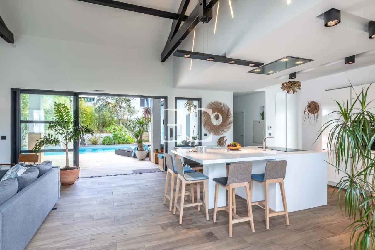 Holiday home Easy Cles - 5 Bedrooms Heated Pool Ac Biarritz