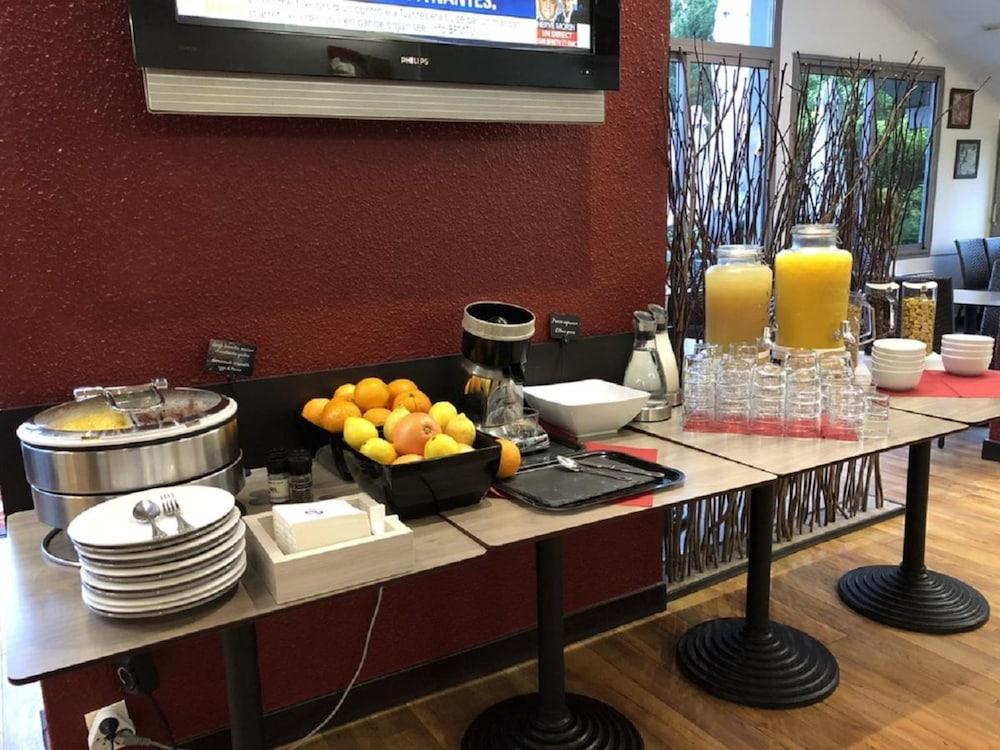 Hotel Sure By Best Western Aeroport 3*