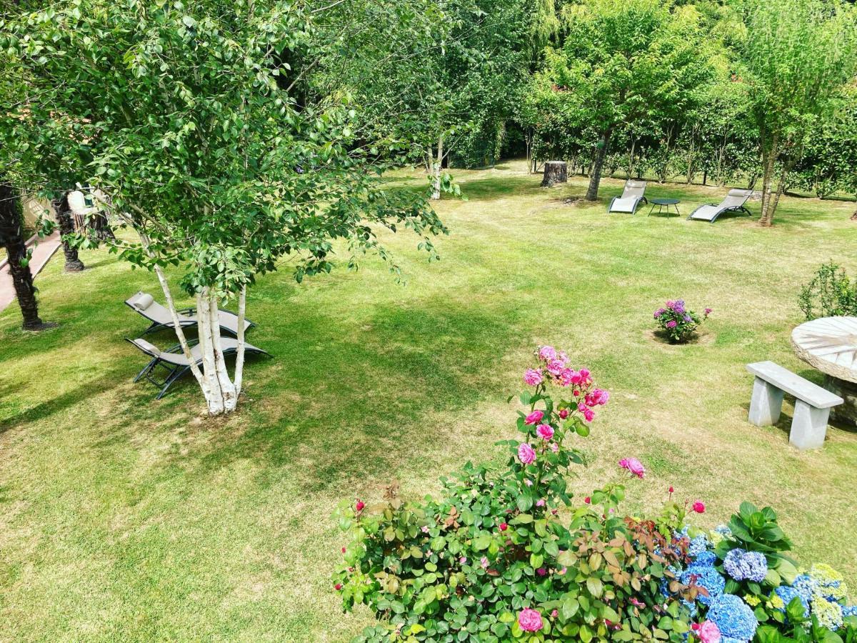 Villa De Charme Parc Fleuri, Arbore Et Piscine A Biarritz