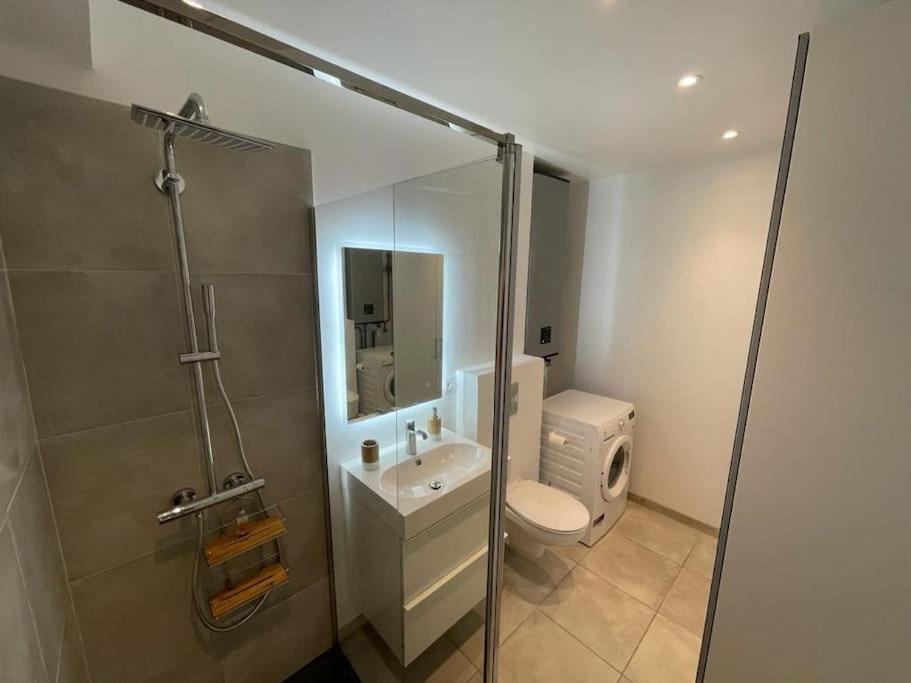 Apartment Quartier Des Halles Et 2min Grande Plage - T2 En Souplex