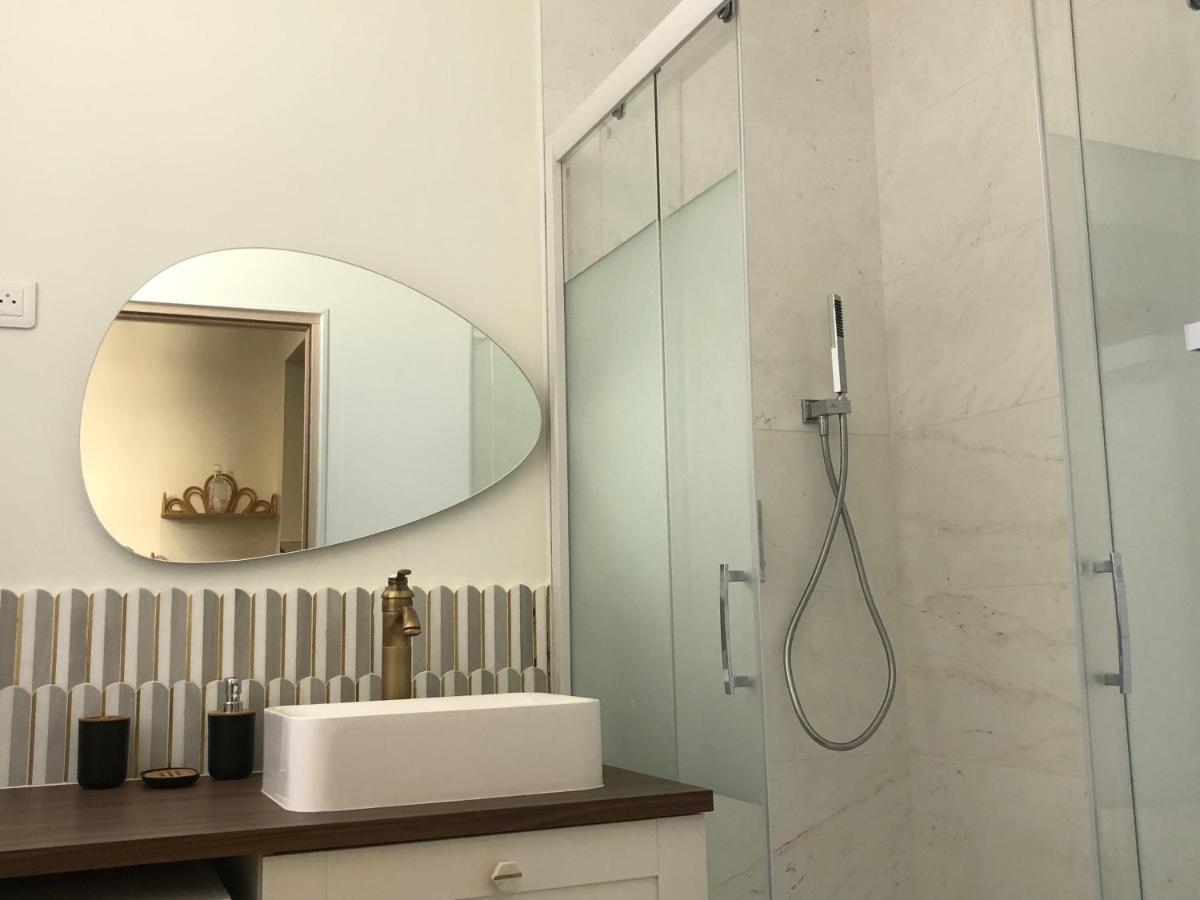 élégant Et Lumineux à Proximité De Tous Les Lieux D'intérêt Appartement *