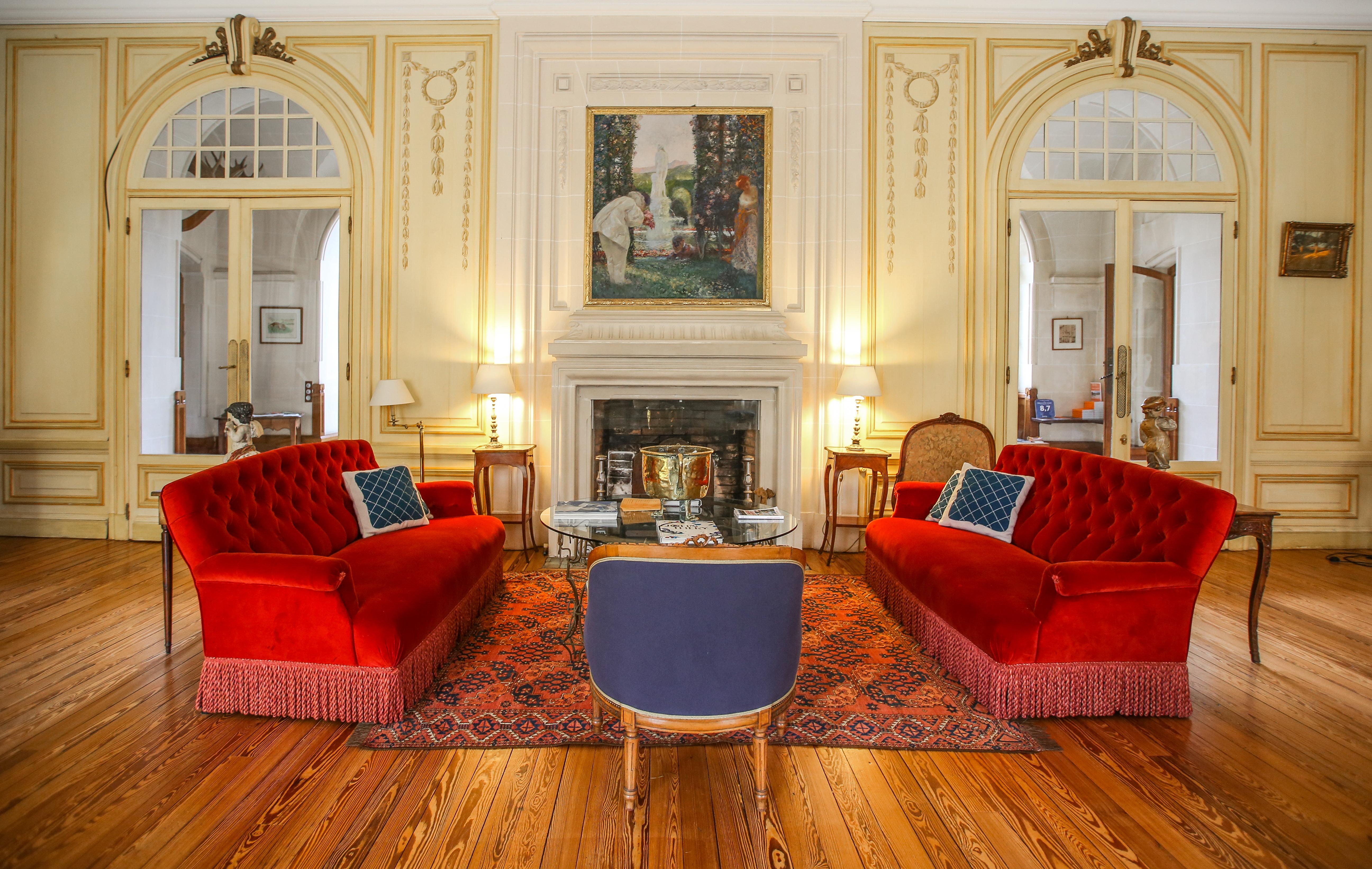 Chateau Du Clair De Lune - Boutique Luxury Hotel