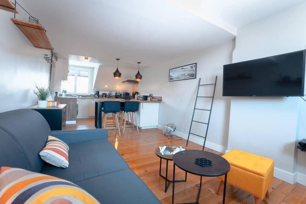 Coup De Coeur Assure Pour Ce T2 Renove Hyper Centre * Biarritz