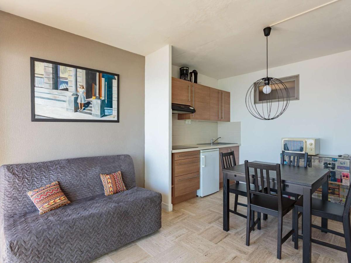 Studio Biarritz, 1 Piece, 4 Personnes - Fr-1-3-434 Apartment *