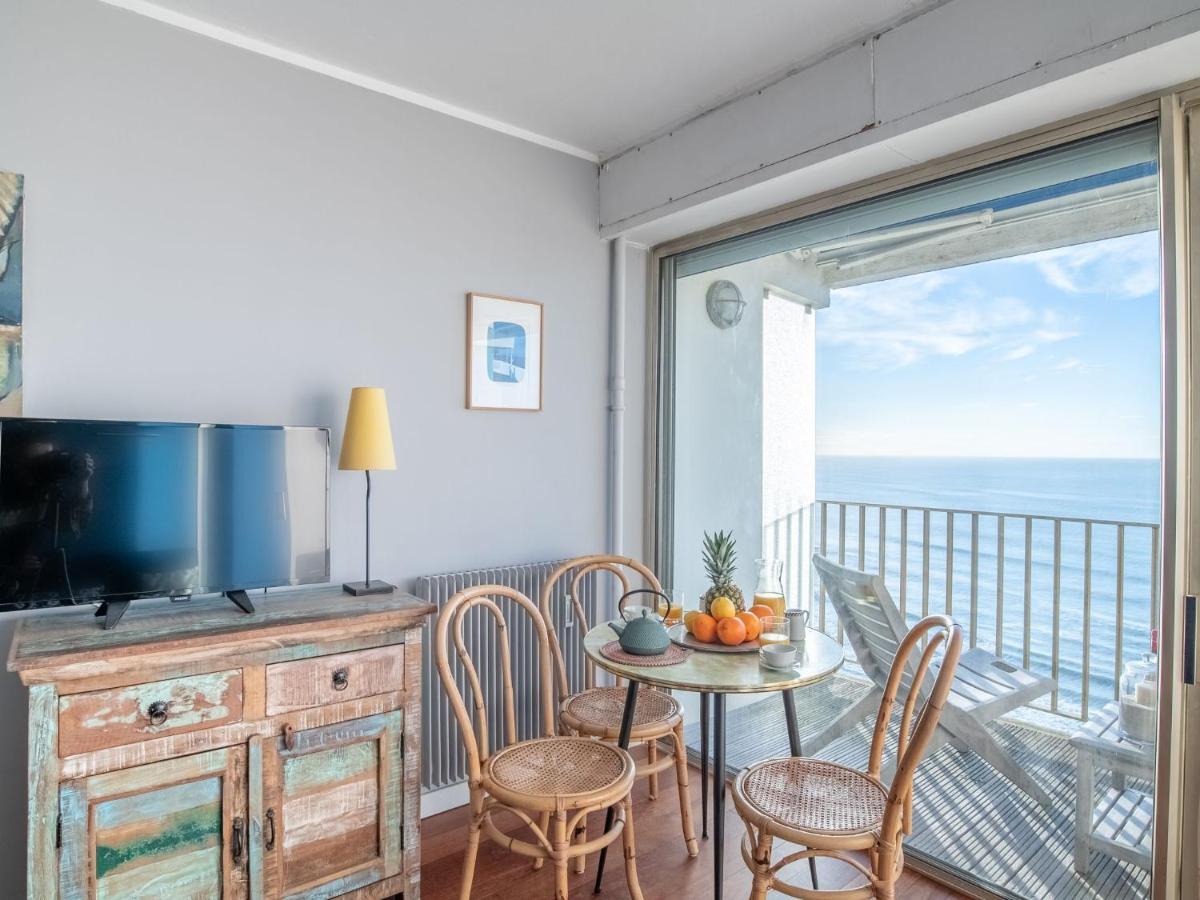 Apartment Studio Nadaillac-6 By Interhome