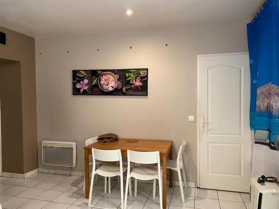 Apartment Studio A Moins De 10 M De La Plage Et Au Coeur Du Centre