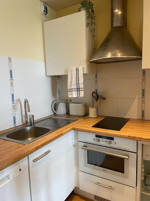 Avec Vue Exceptionnelle Sur Apartment