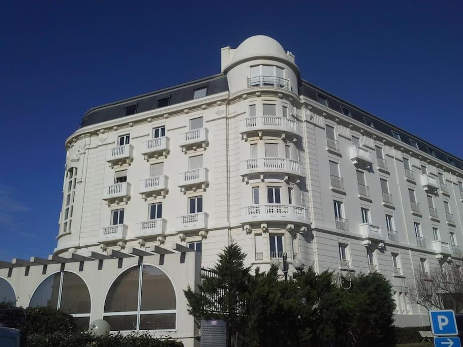 Avec Vue Exceptionnelle Sur Apartment Biarritz