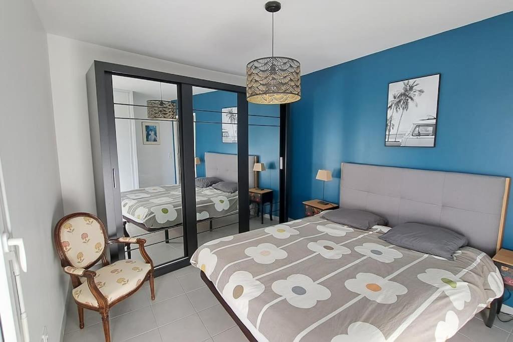 Apartment T4 Classe 3 Etoiles, Centre, Au Calme, Parkings *