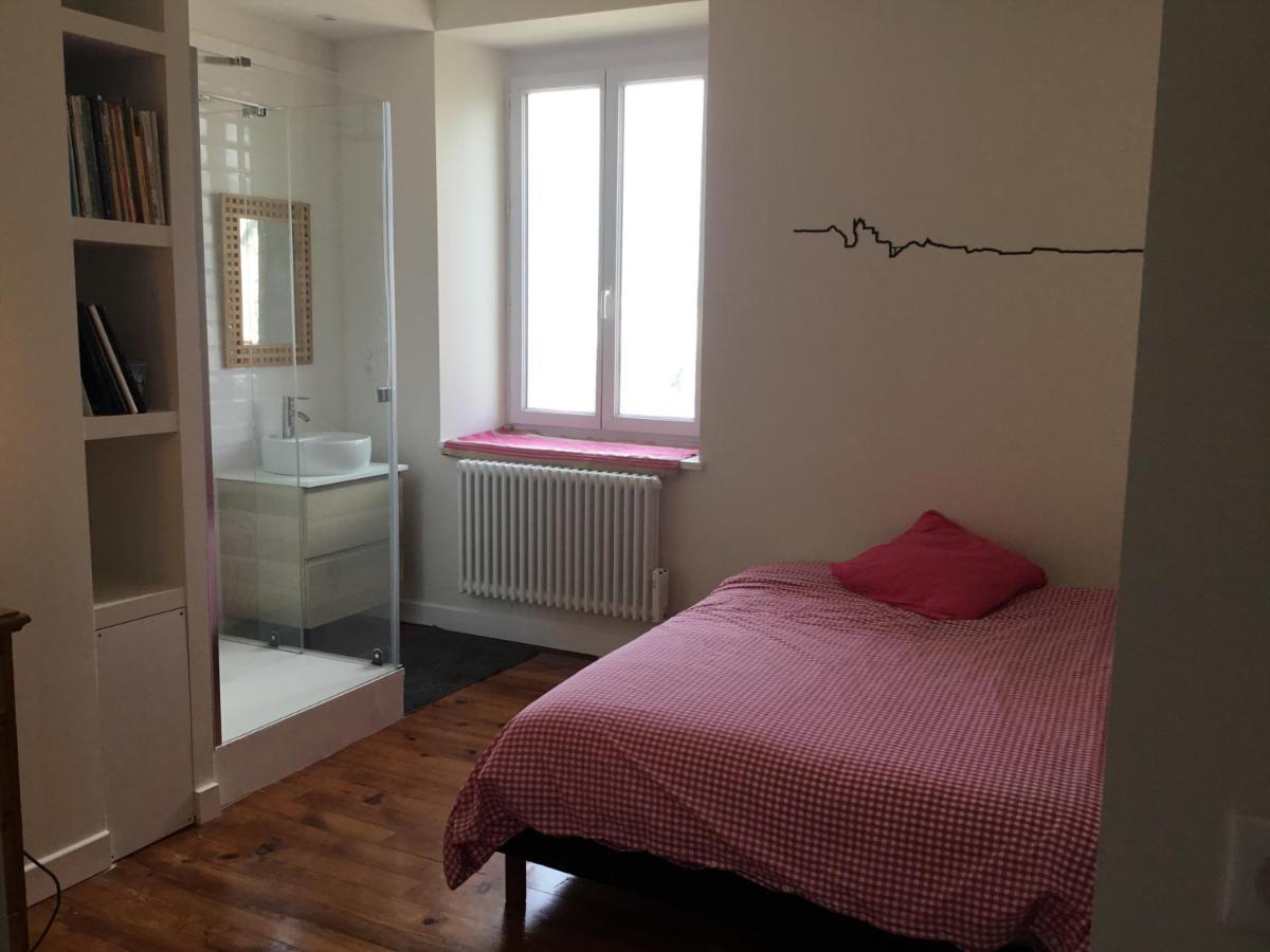 Loft En Duplex Avec Terrasse Halles Apartamento *