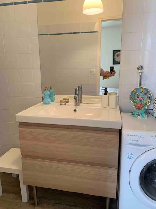 Apartment Centre, Pres Avenue De Verdun- Et Casino A 10 Mn A Pied- 4 Personnes -rdc Biarritz