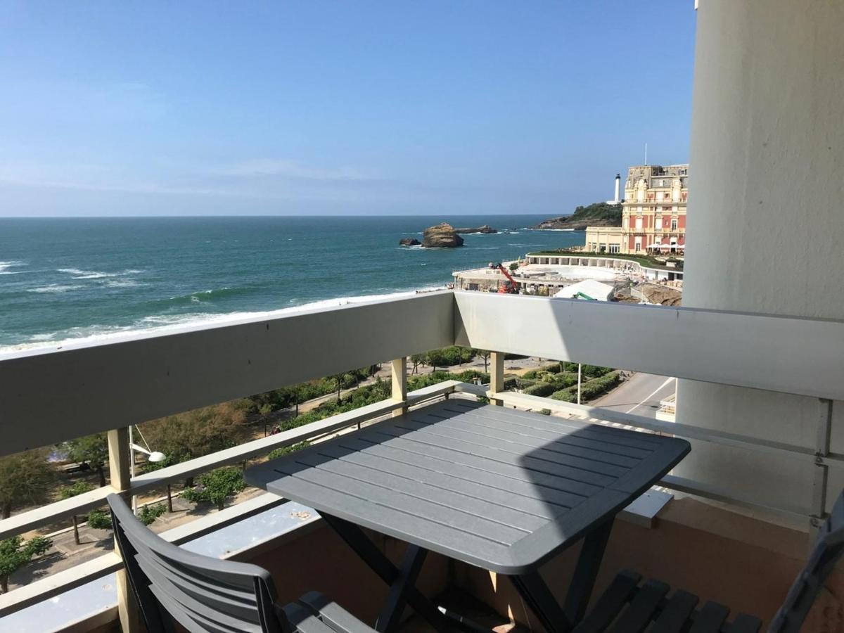 Studio Avec Piscine Face A La Mer A - Fr-1-3-430 Apartment Biarritz
