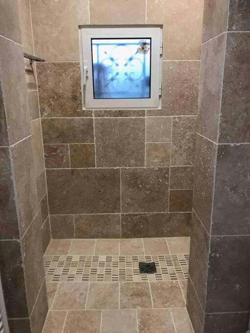 Apartment Charming Center-grande 5 Min Walking *