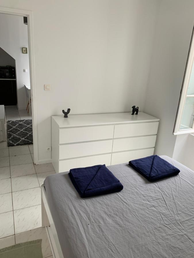 Centre, Pres Avenue De Verdun- Et Casino A 10 Mn A Pied- 4 Personnes -rdc