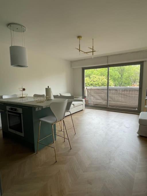 Victor Hugo Apartment *