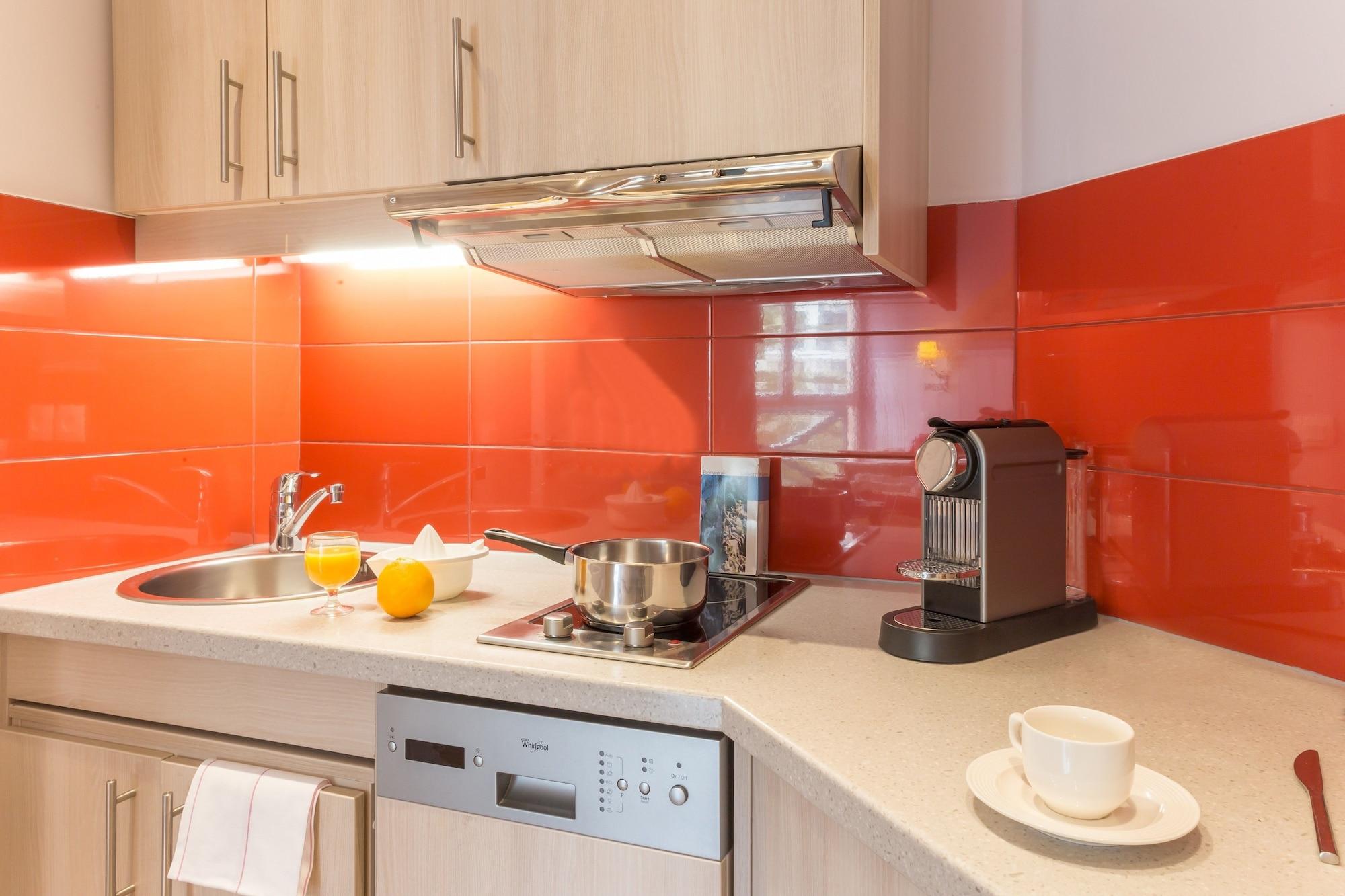 Aparthotel Pierre & Premium Haguna 4*