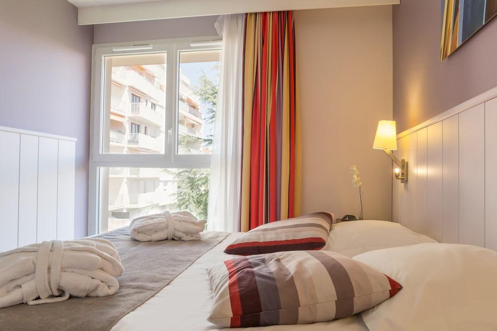 Pierre & Premium Haguna 4* Biarritz